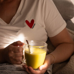 Savourez un moment de douceur et de réconfort avec notre velouté, préparé avec des ingrédients frais et naturels, parfait pour accompagner les instants de calme et de bien-être.
