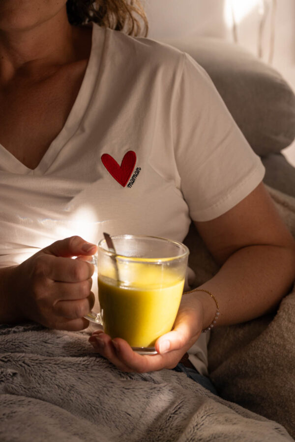 Savourez un moment de douceur et de réconfort avec notre velouté, préparé avec des ingrédients frais et naturels, parfait pour accompagner les instants de calme et de bien-être.