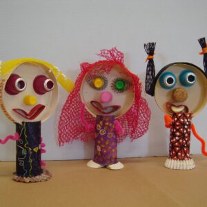 Offre spéciale : Atelier récup’ : création de personnages avec des matériaux de récupération - ENFANT