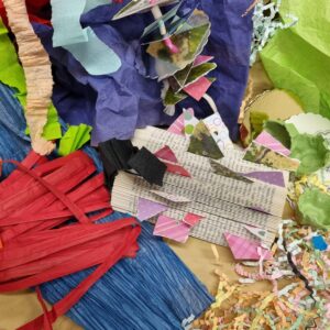 Atelier découverte et expérimentation autour du papier et des textures