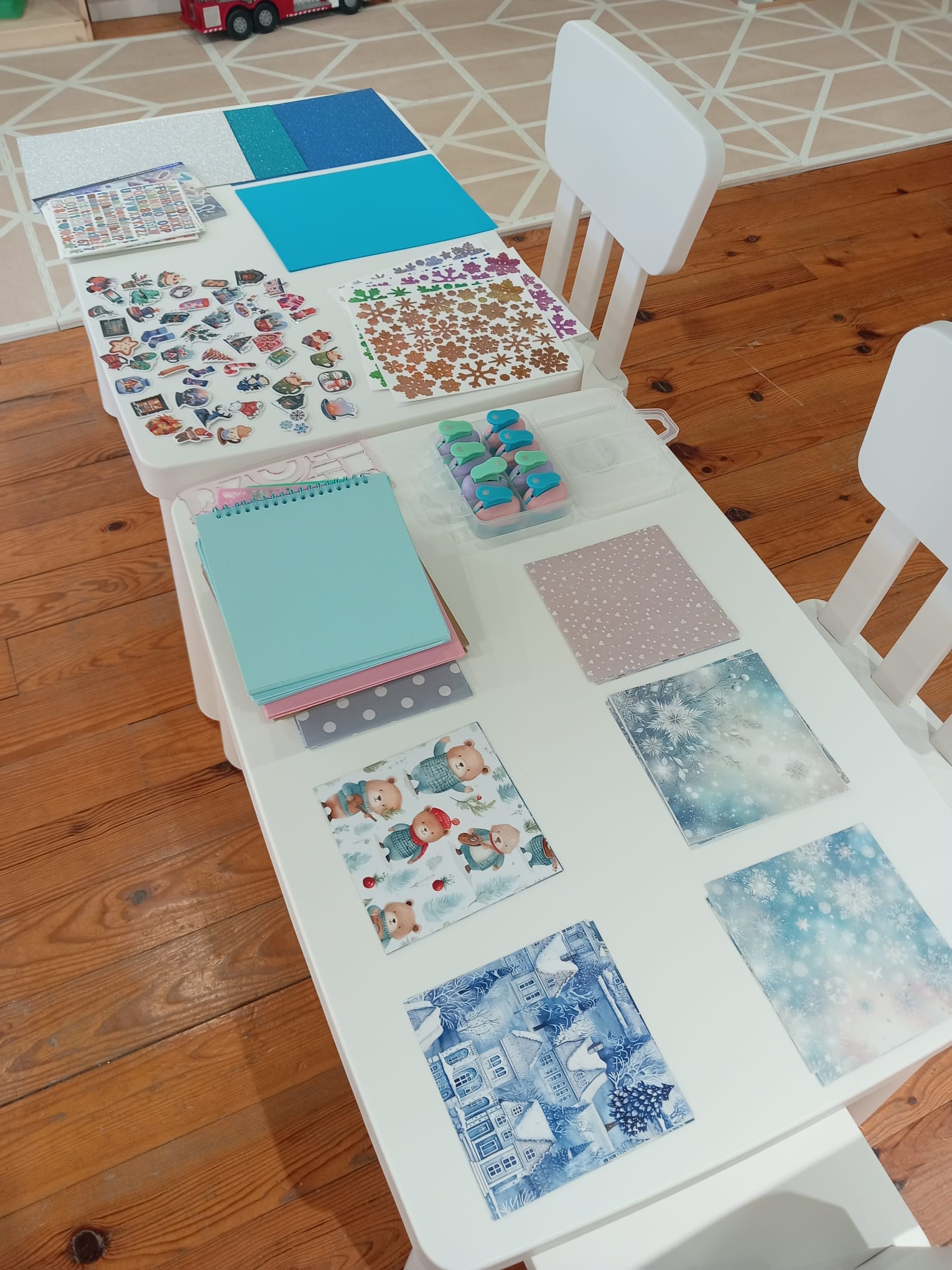 2026.11.08-Atelier enfant (4-10 ans) : Scrapbooking + Initiation Squash – Image 3